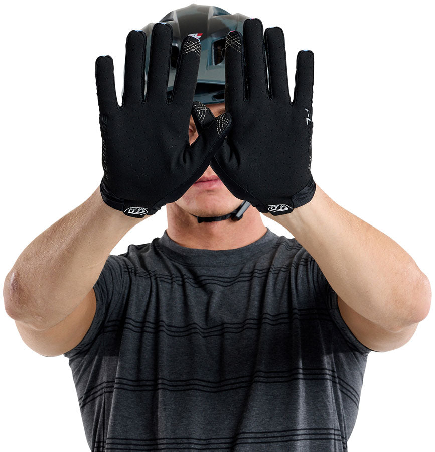 Flowline Gloves - GL00994-03.jpg
