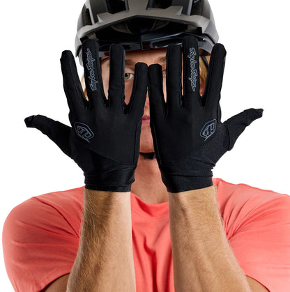 Flowline Gloves - GL00999-03.jpg