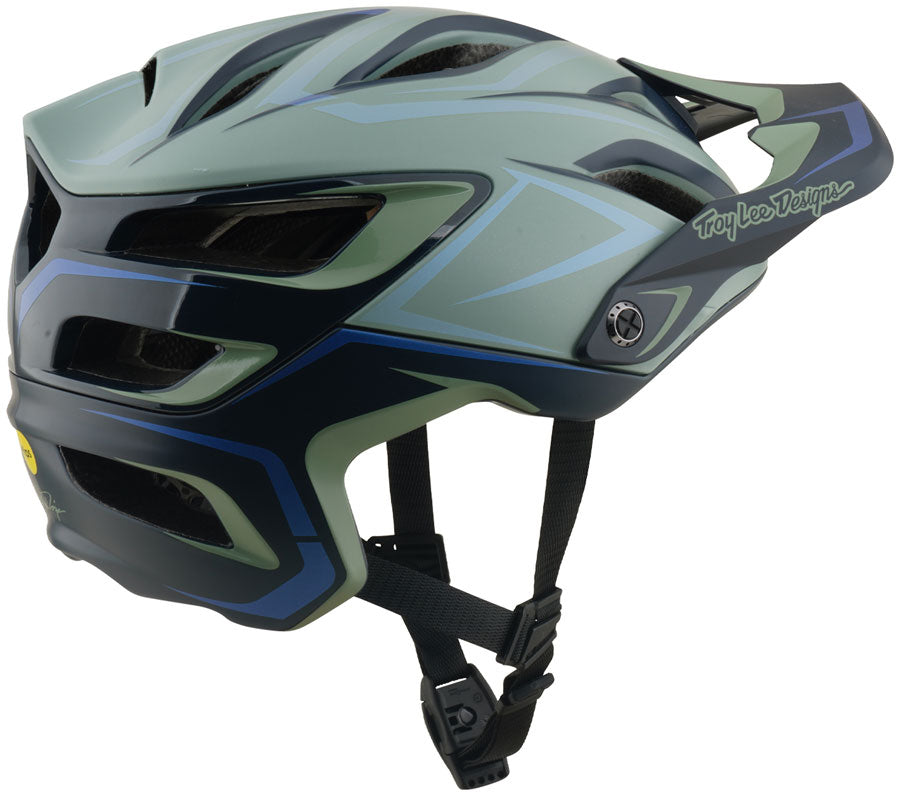 A3 Helmet - HE5539-04.jpg