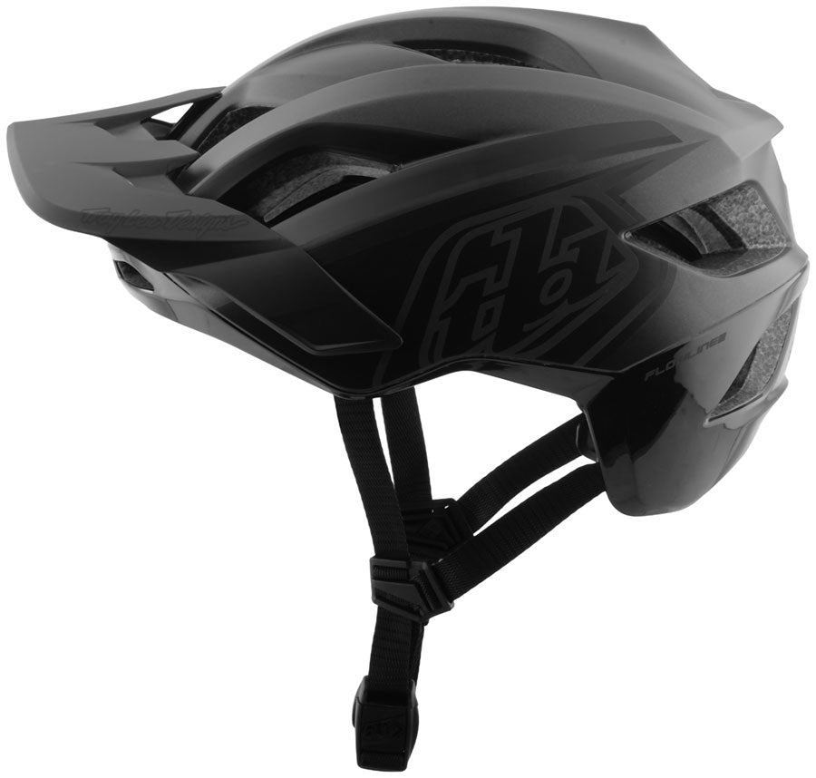 Flowline SE Helmet - HE5551-01.jpg