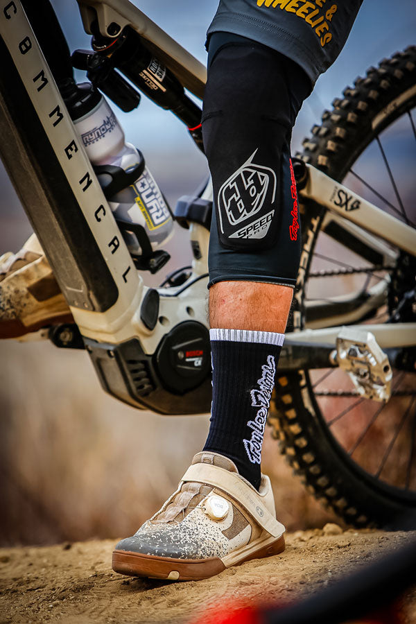 Speed Pro Knee Sleeves - PG1166-05.jpg