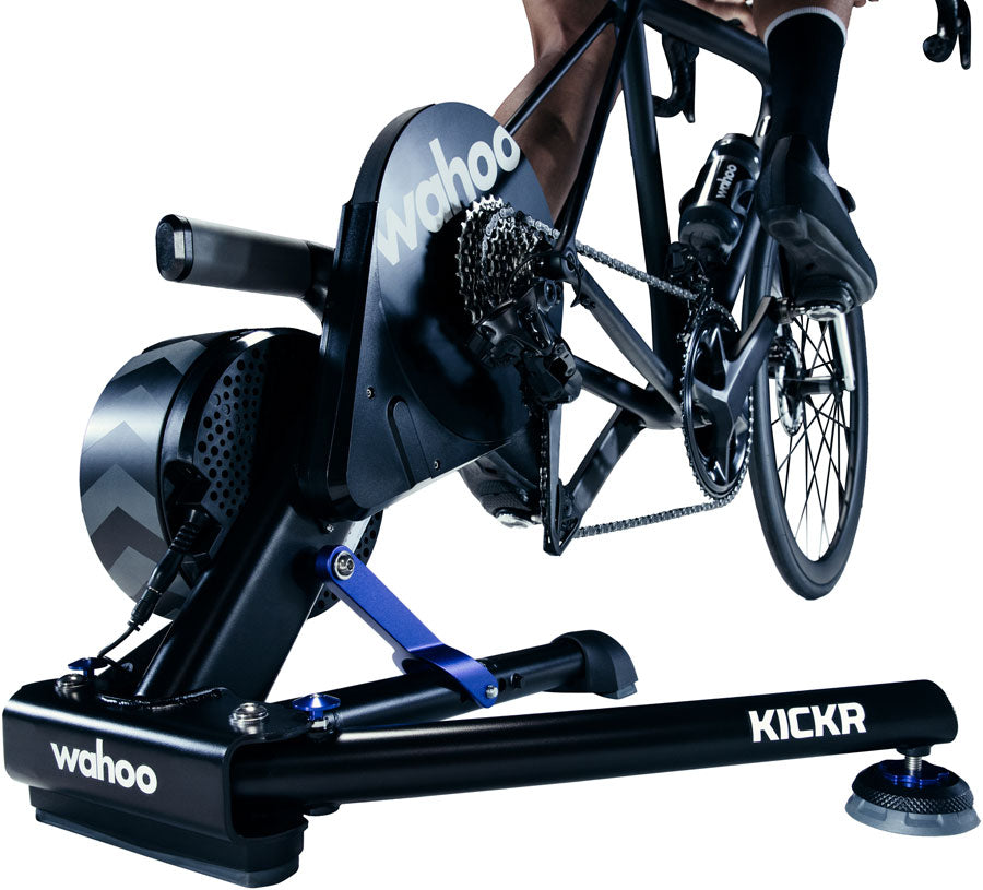 KICKR V6 Power Trainer - WT0043-07.jpg