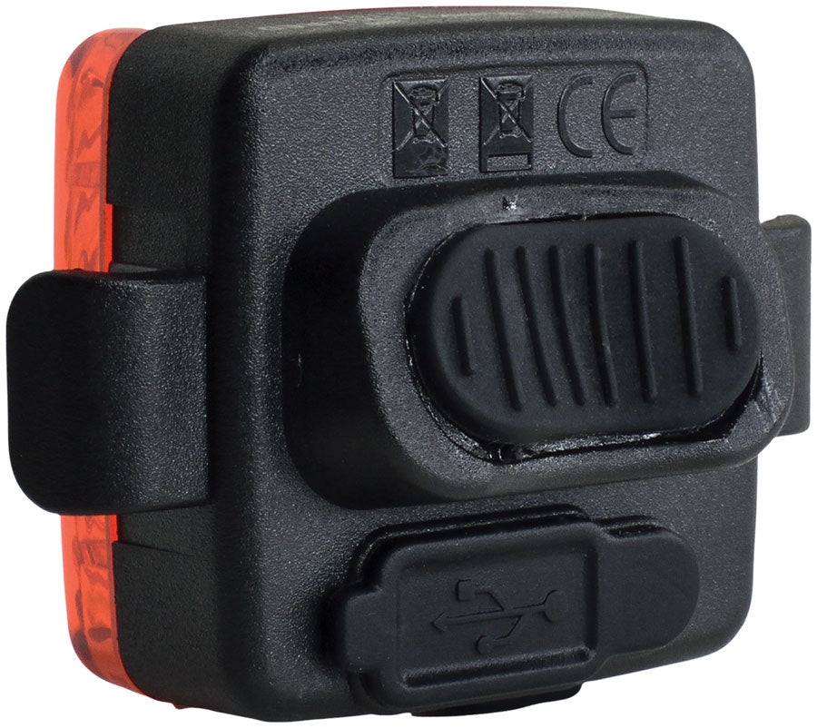 Blinky Square Ultra Taillight - LT0256-01.jpg