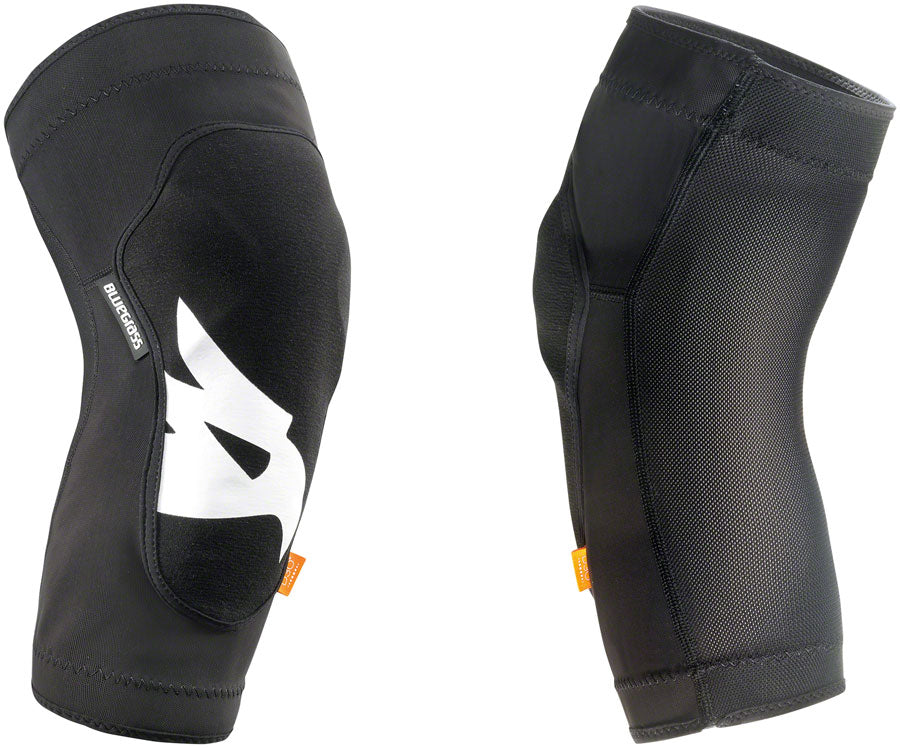 Skinny D30 Knee Pads - PG0576.jpg