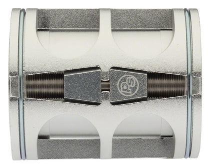 Bushnell Eccentric Lightweight Bottom Bracket - CK0279.jpg