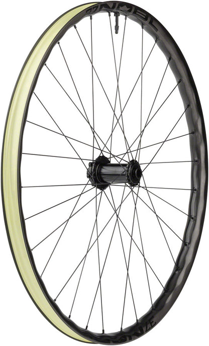 TR37/Onyx Vesper Front Wheel - WE3156-01.jpg