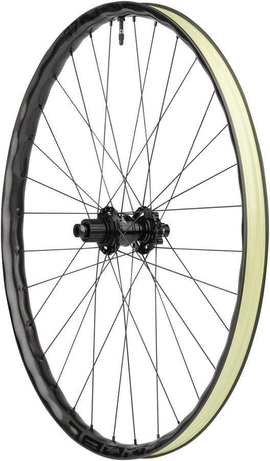 TR37/Onyx Vesper Rear Wheel - WE3158.jpg