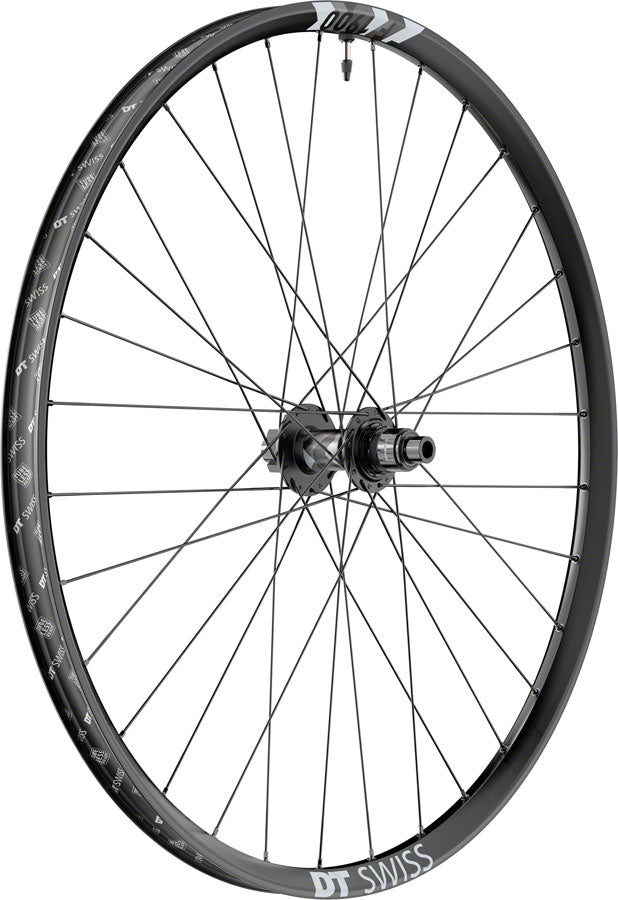 F 1900 Classic Rear Wheel - WE3864.jpg