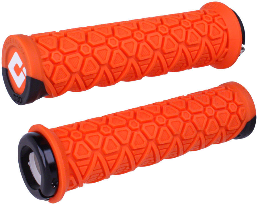Vanquish Lock-On Grips - HT0444.jpg
