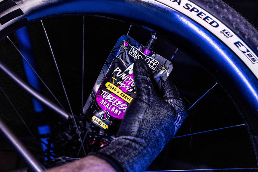 Road+Gravel Tubeless Tire Sealant - LU0181-01.jpg