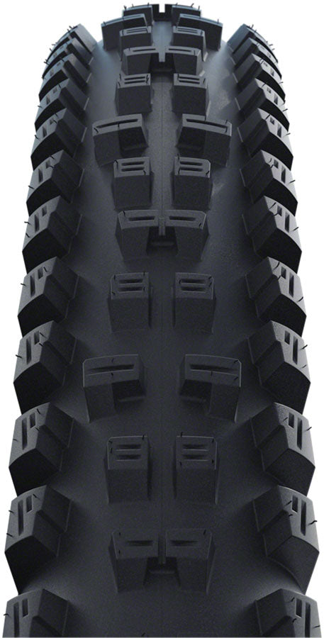 Tacky Chan Tire - TR4383-01.jpg