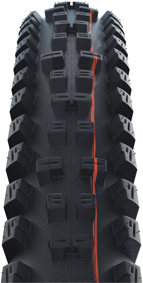 Tacky Chan Tire - TR4386-01.jpg