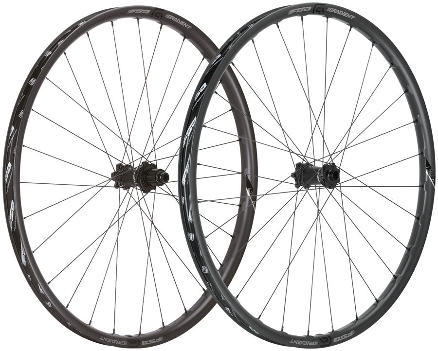 Gradient i30 Carbon Wheelset - WE1267.jpg