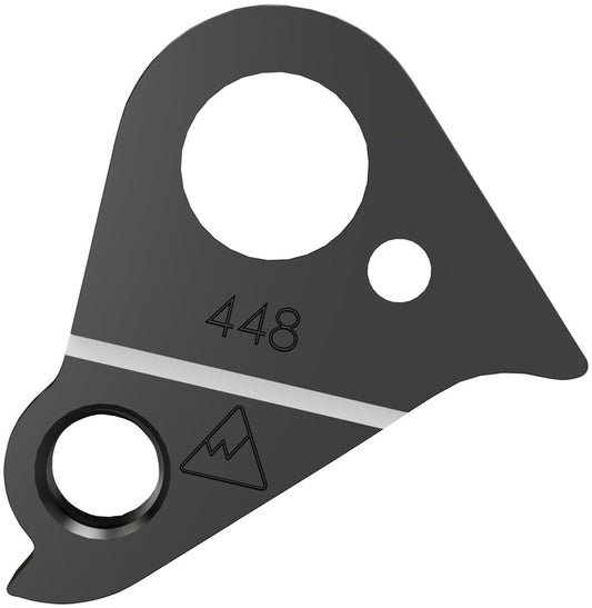 Hangers with No Hardware - FS0042.jpg