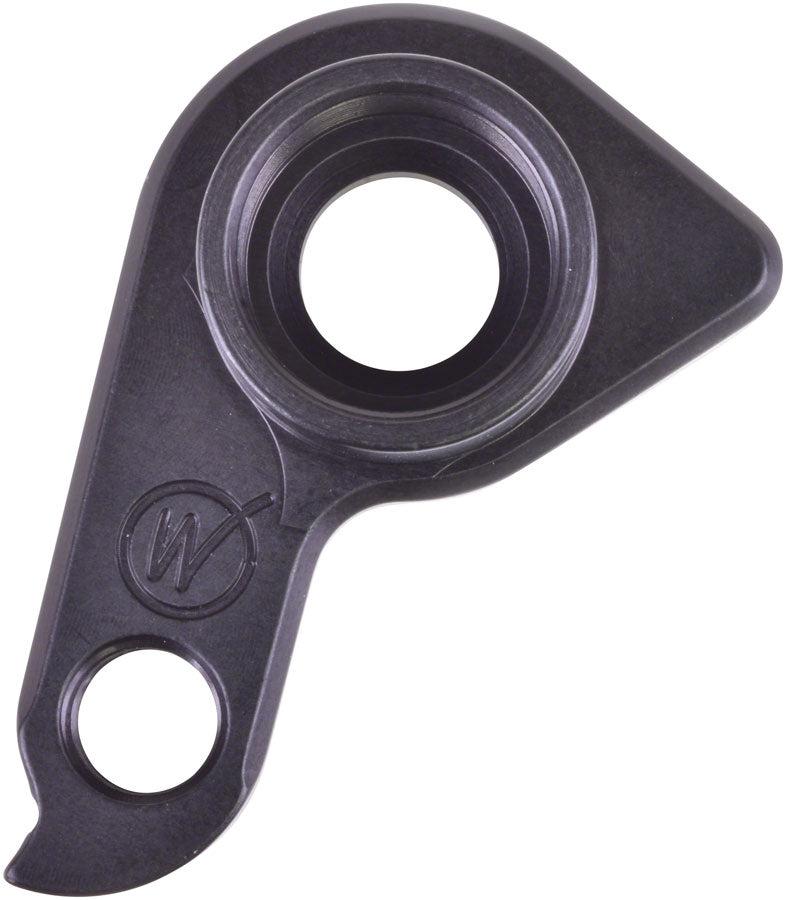 Hangers with No Hardware - FS2531-01.jpg