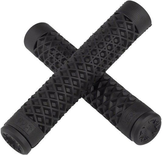 Cult x Vans Flangeless Grips - HT9366.jpg