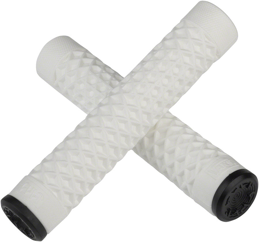 Cult x Vans Flangeless Grips - HT9371.jpg