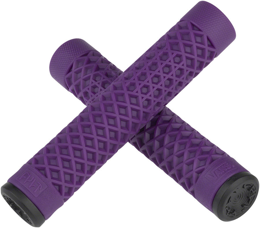Cult x Vans Flangeless Grips - HT9376.jpg