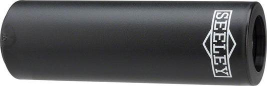 Seeley - HU9298.jpg