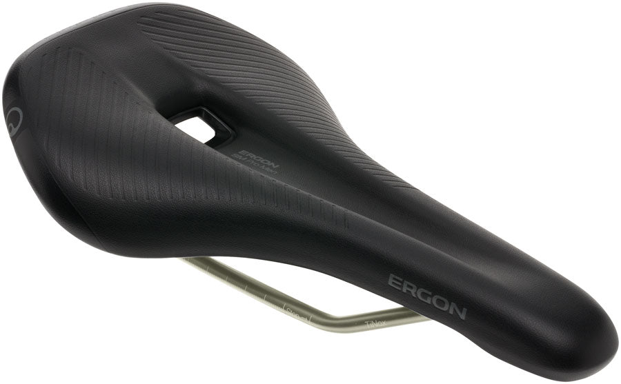 SM Pro Saddle - SA0740.jpg