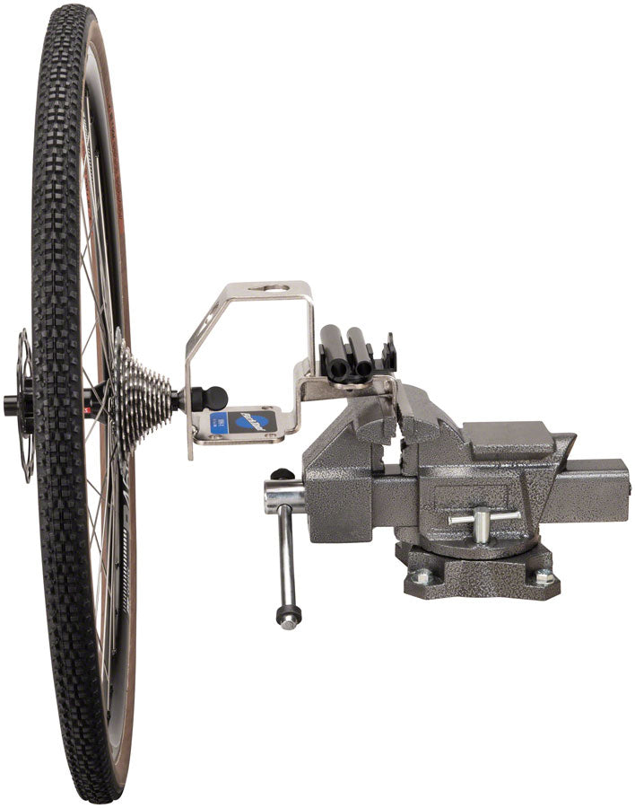 WH-1 Wheel Holder - TL7042-04.jpg
