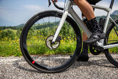 WIND 40 DB Front Wheel - WE9852-03.jpg
