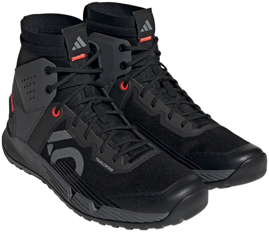 Trailcross Mid Pro Flat Shoes - Men's, Core Black / Grey Two / Solar Red - SH01605.jpg