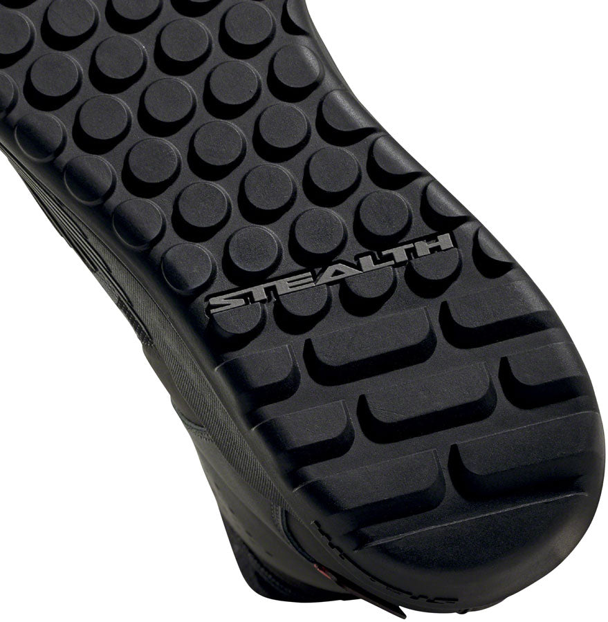 Trailcross Mid Pro Flat Shoes - Men's, Core Black / Grey Two / Solar Red - SH0435-06.jpg