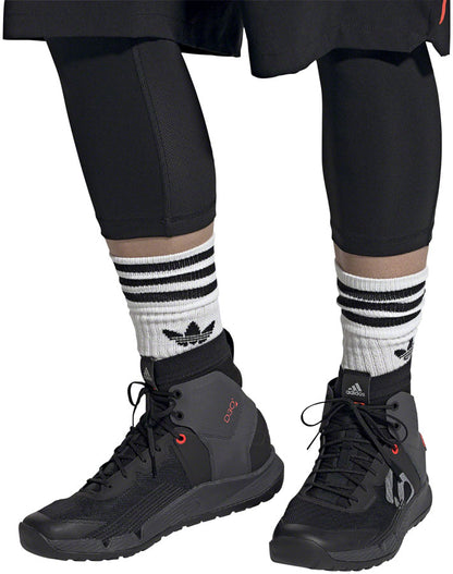 Trailcross Mid Pro Flat Shoes - Men's, Core Black / Grey Two / Solar Red - SH0435-09.jpg