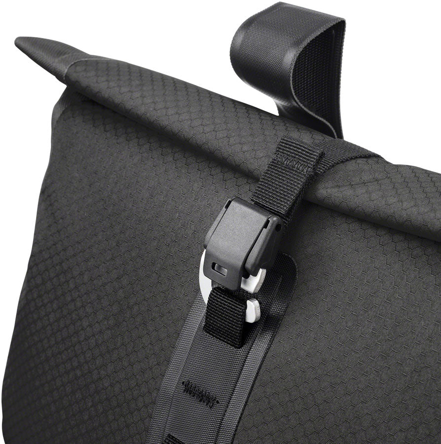 Bike Packing Accessory-Pack - BG0925-04.jpg