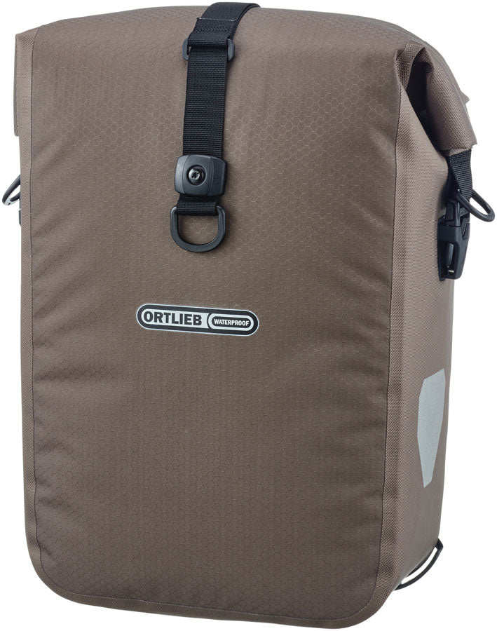 Gravel Pack Pannier - BG1132-01.jpg