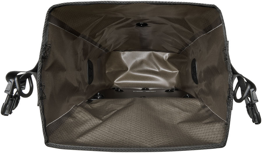 Gravel Pack Pannier - BG1132-04.jpg
