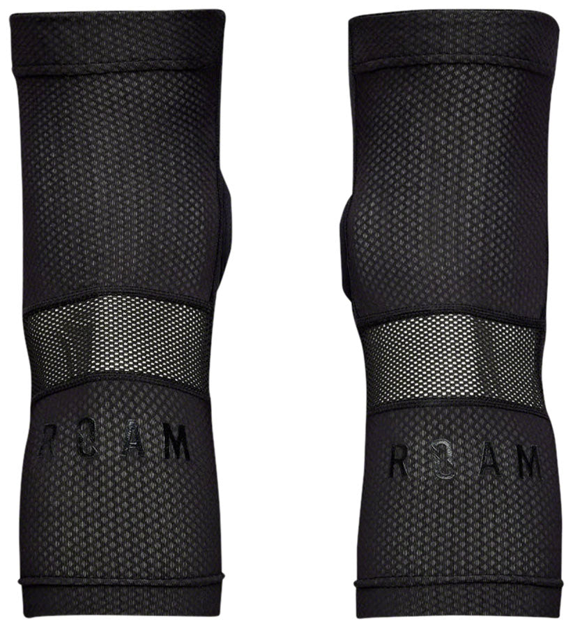 Roam Knee Pad - PG4178-01.jpg
