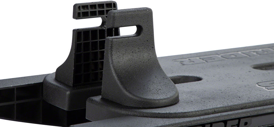 Rocking Base Display - DS0302-01.jpg